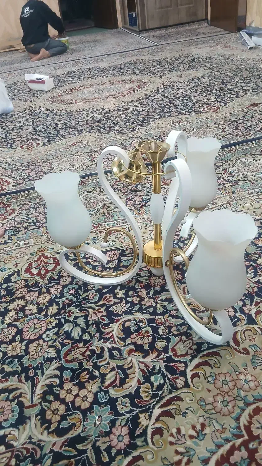 لوستر سفید ۳ شعله|لوستر و چراغ آویز|همدان, |دیوار