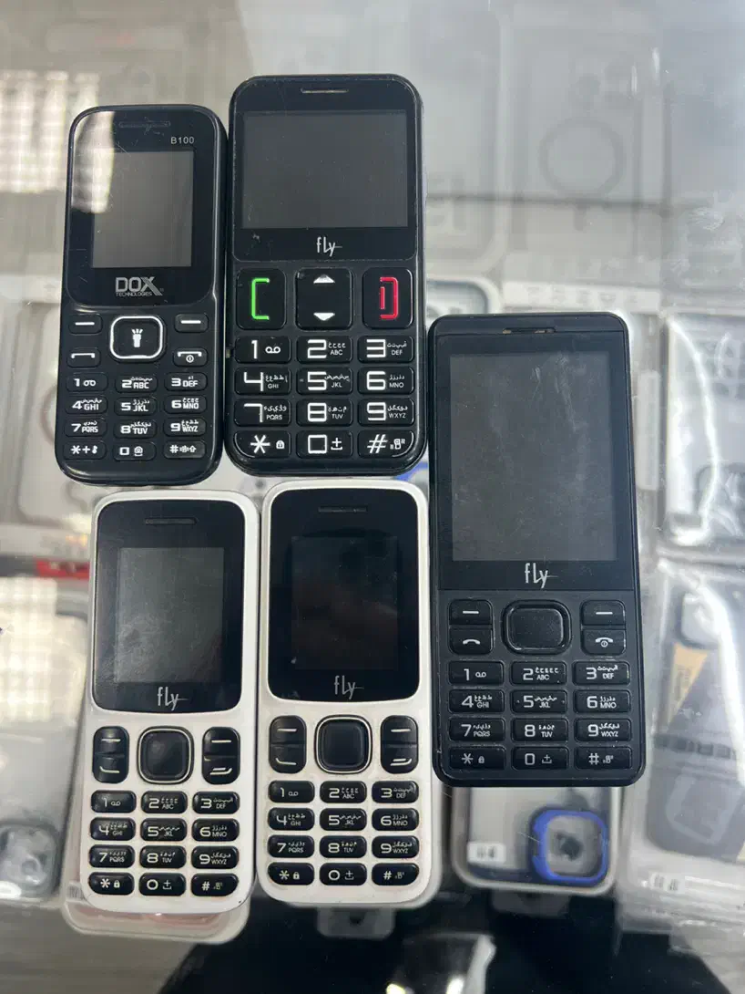 کوشی دکمه ایی fly|موبایل|اصفهان, شاهزید|دیوار