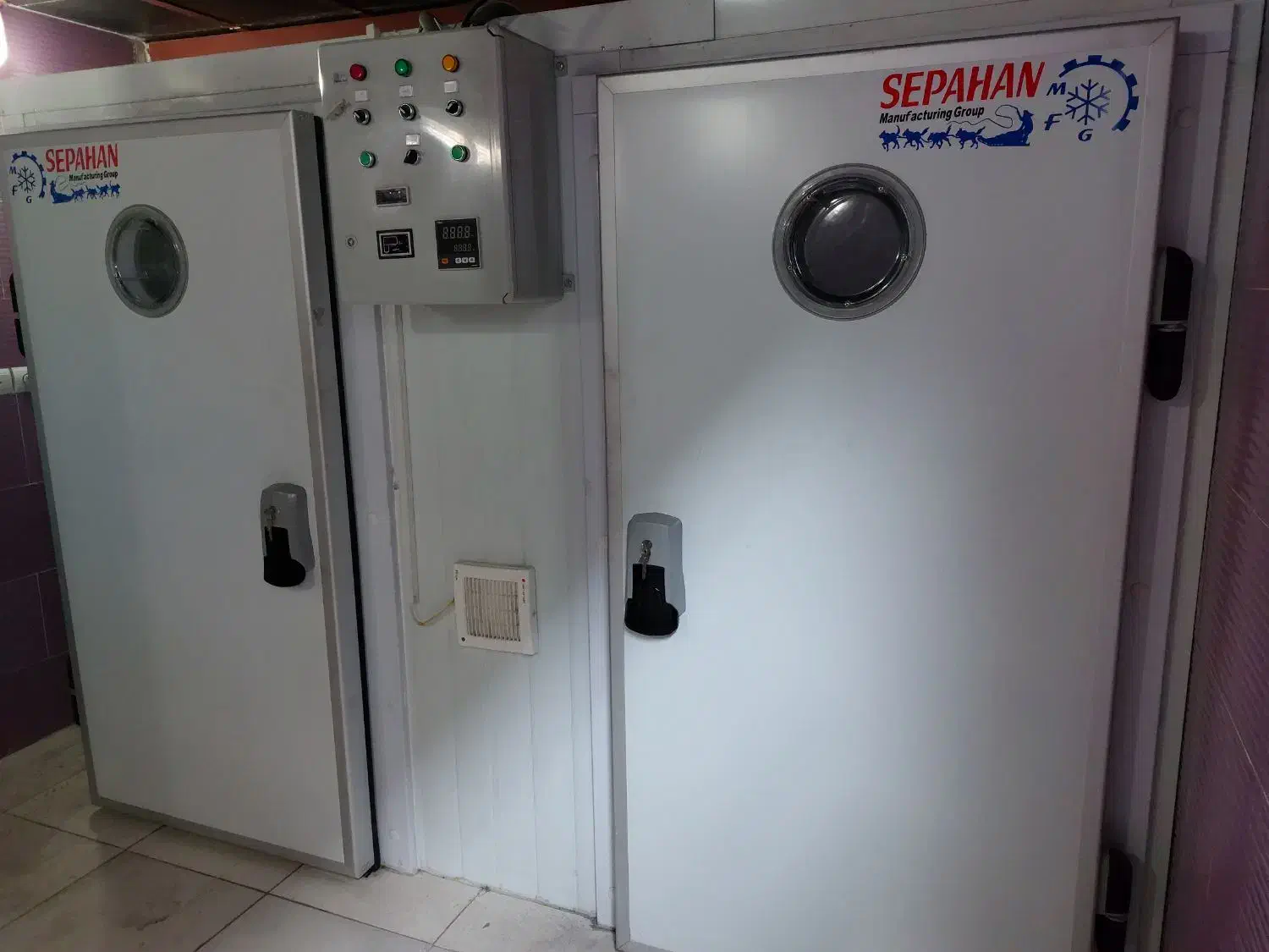 پکیج کامل جوجه کشی شترمرغ|لوازم جانبی حیوانات|کاشان, نوش آباد|دیوار