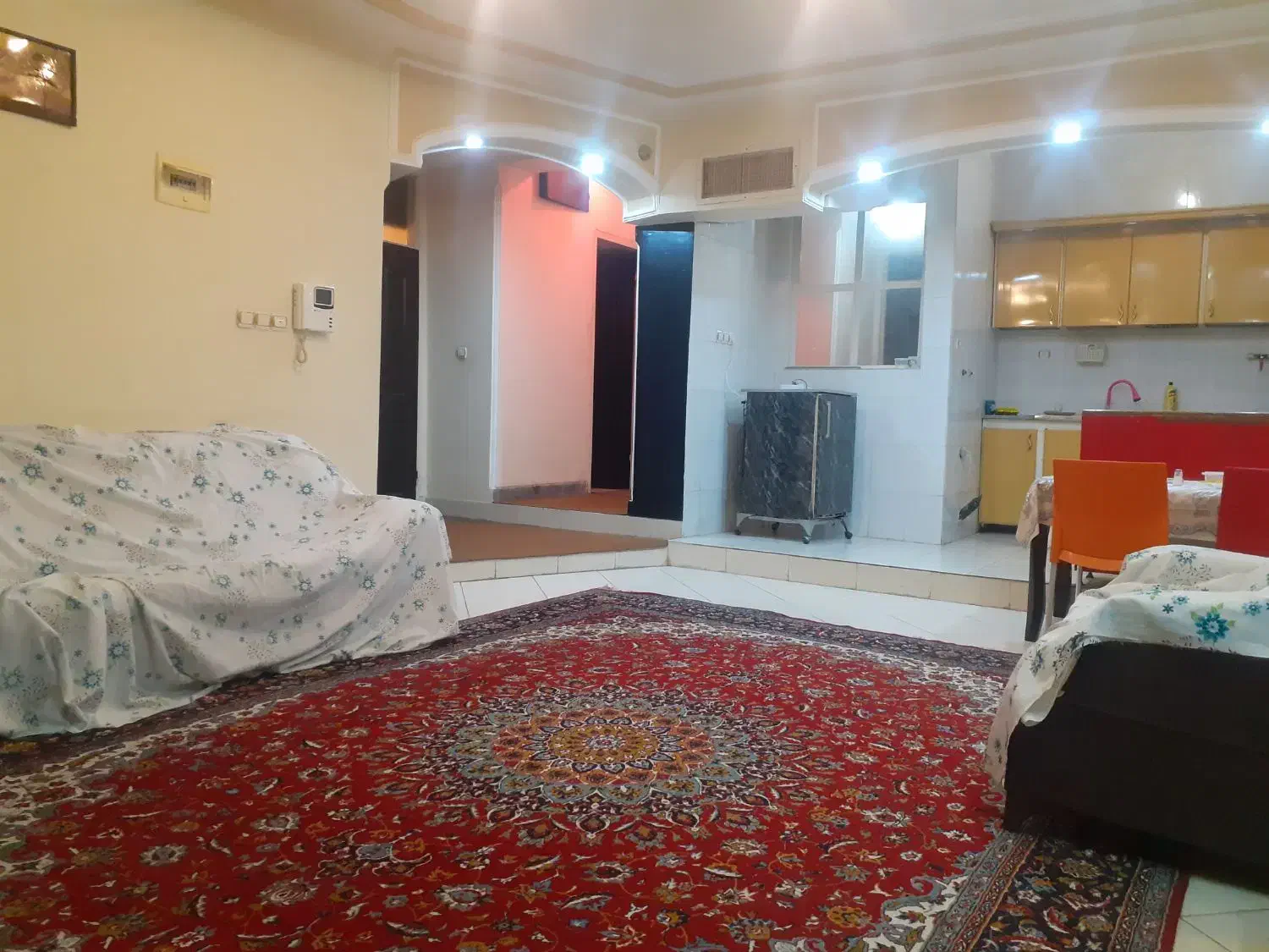 اجاره منزل مبله|اجارهٔ کوتاهمدت آپارتمان و سوئیت|شیراز, ترمینال باربری|دیوار