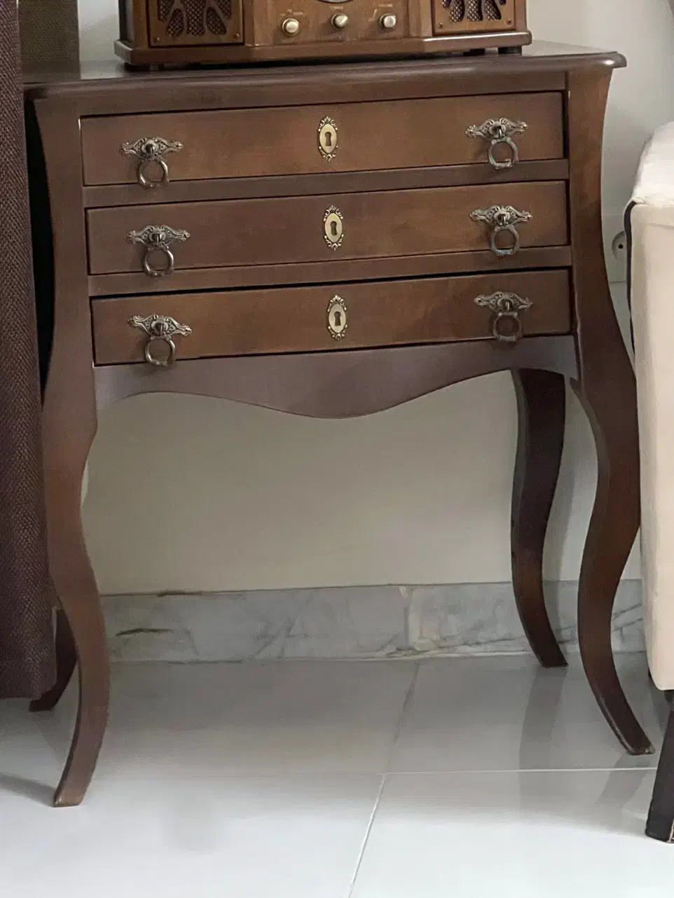 میز گرامافون یا تلفن|میز تلفن|گرگان, |دیوار