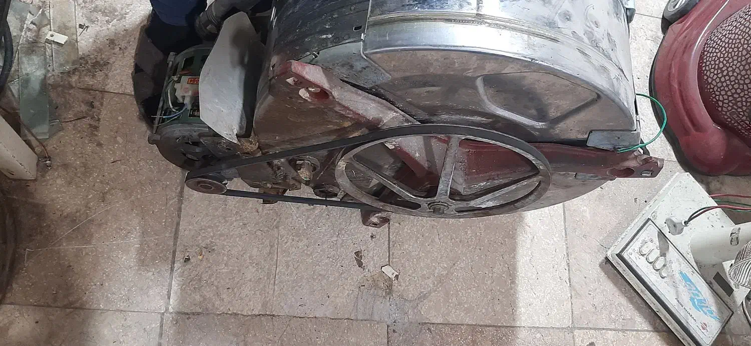 دیگ لباسشویی حایر با موتورولوازم کامل طرق|ماشین لباسشویی و خشک‌کن لباس|مشهد, طرق|دیوار