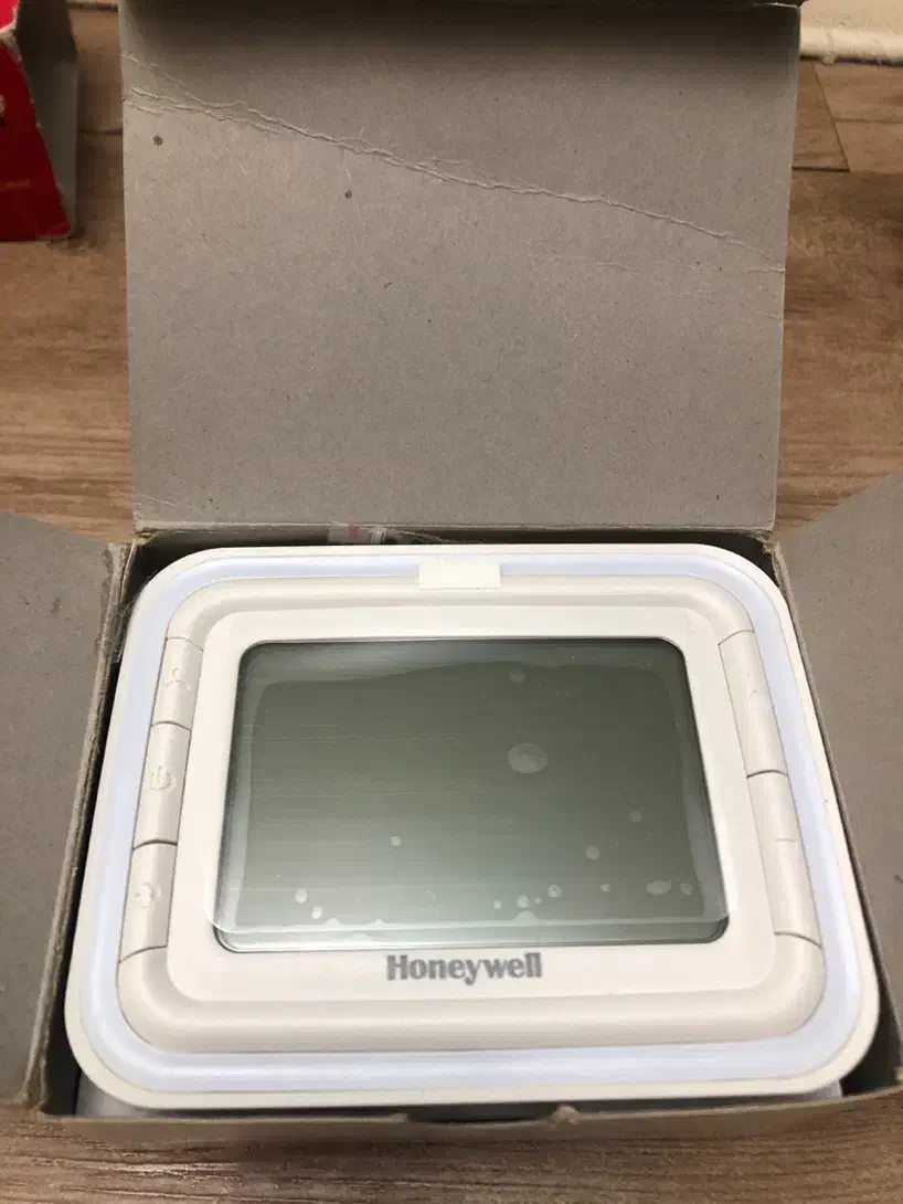 ترموستات دیجیتال|آبگرمکن، پکیج، شوفاژ|تهران, اکباتان|دیوار