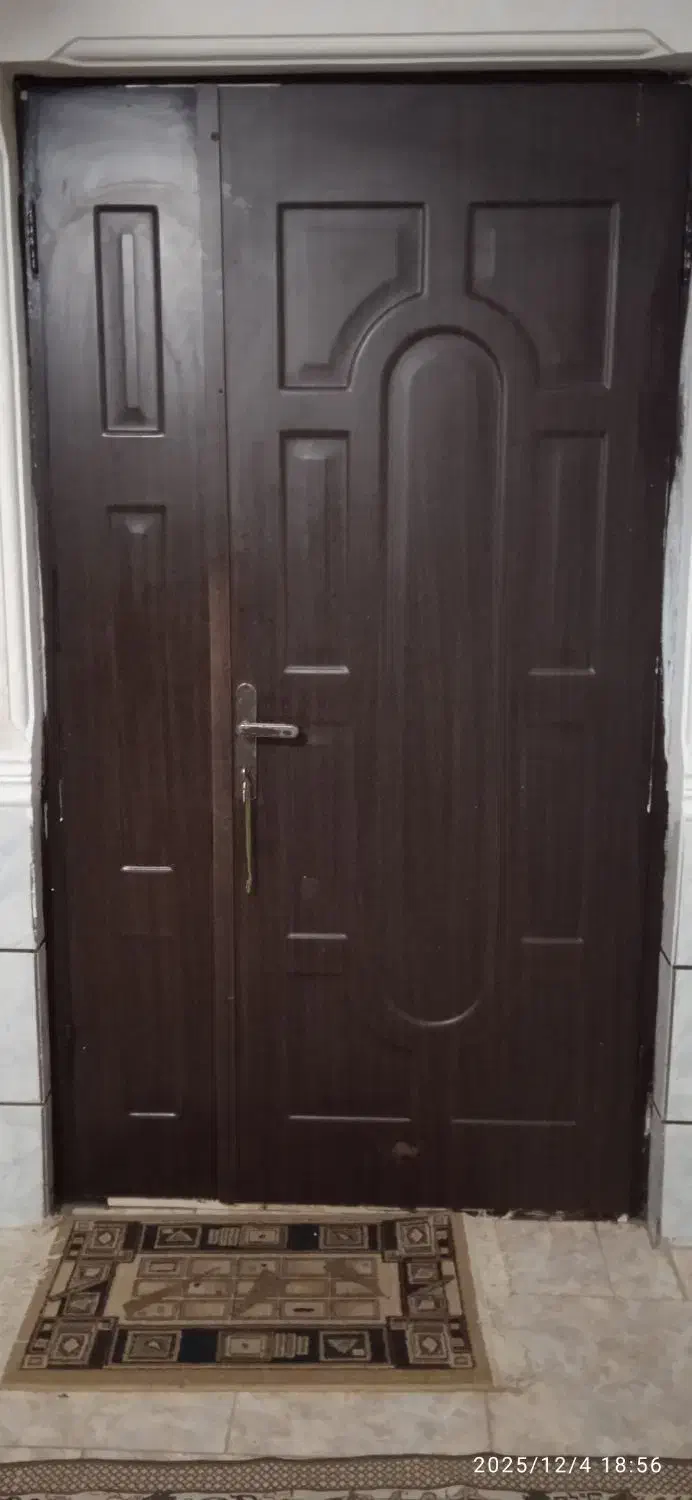 دو عدد در پذیرایی هر دو همین شکل هستن|مصالح و تجهیزات ساختمان|قرق, |دیوار