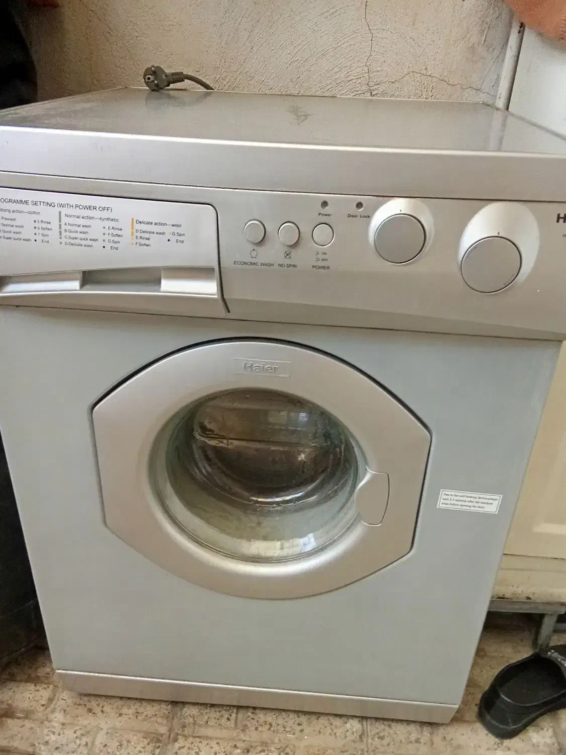 ماشین لباس شویی دست دوم بفروش می رسد|ماشین لباسشویی و خشک‌کن لباس|محمدیه-قزوین, |دیوار