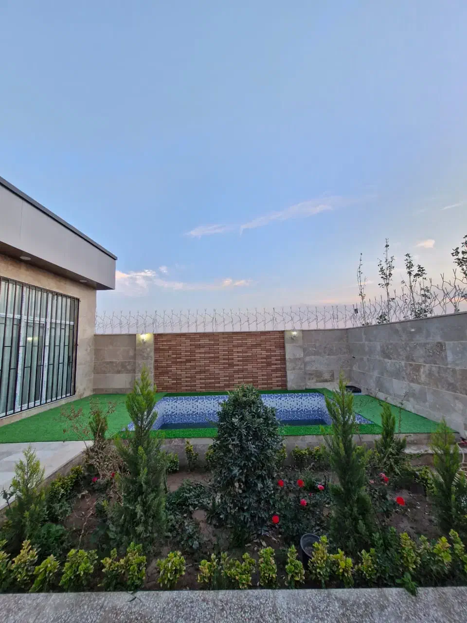 باغ ویلا۲۰۰مترمدرن سهیلیه کردان زعفرانیه زکی اباد|فروش خانه و ویلا|کرج, فاز ۲ مهرشهر|دیوار