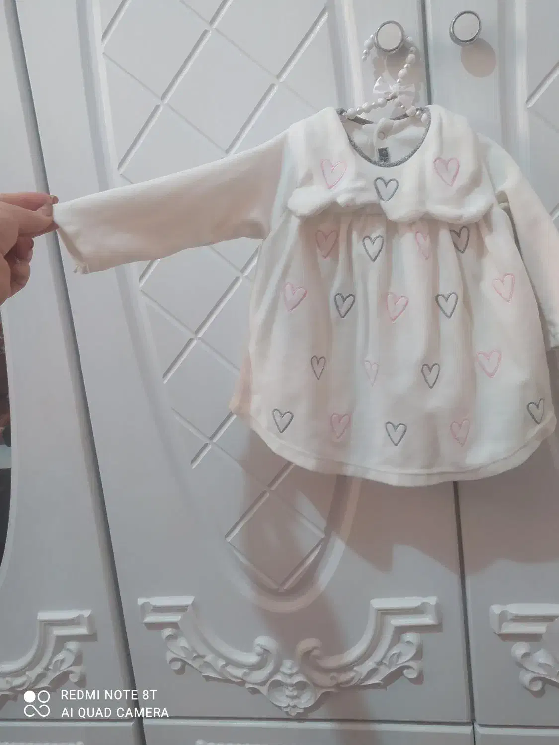 نوزادی|کفش و لباس بچه|شاهینشهر, گزبرخوار|دیوار