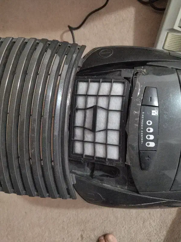 جاروبرقی|جاروبرقی، جارو شارژی، بخارشو|گلبهار, شهر جدید گلبهار|دیوار