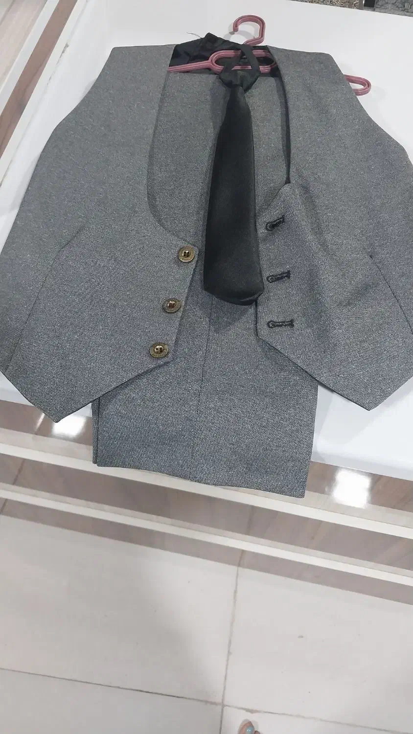 کت وشلوار|کفش و لباس بچه|اهواز, بهارستان|دیوار