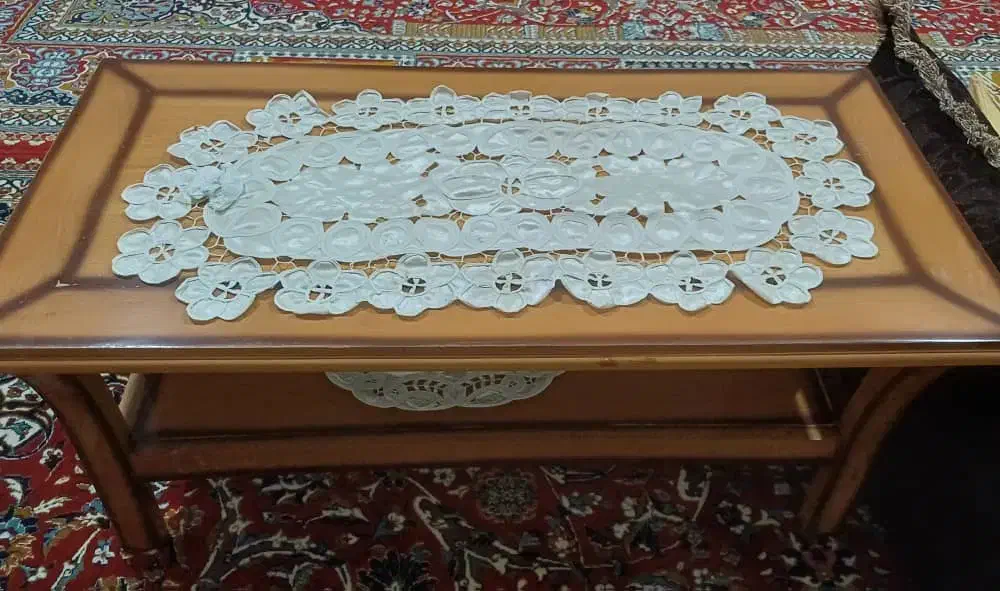 مبل دسته دوم در حد نو تمیز|مبلمان خانگی و میز عسلی|شیراز, باهنر|دیوار