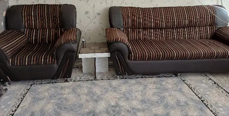 مبل ۷نفره|مبلمان خانگی و میز عسلی|سبزوار, شرق کال عیدگاه|دیوار