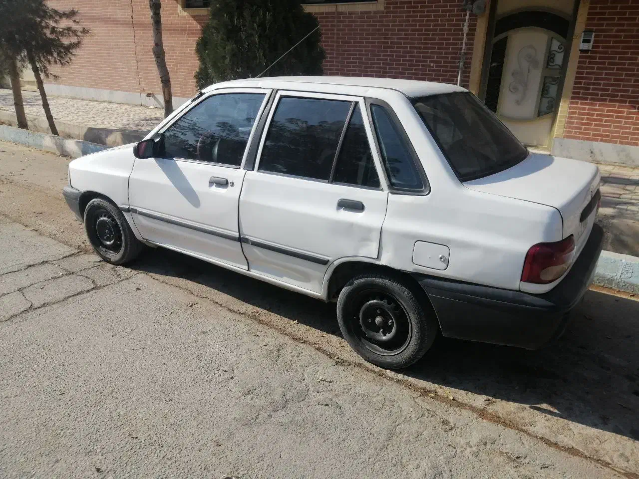 فروش پراید سفید|خودرو سواری و وانت|شاهین‌شهر, گزبرخوار|دیوار