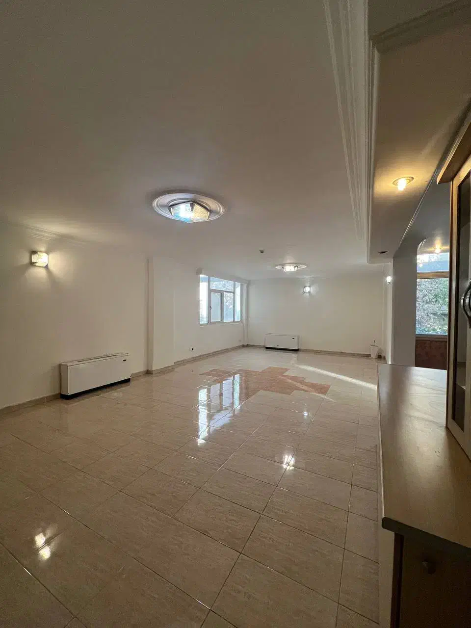 100 متر دو خوابه توانیر