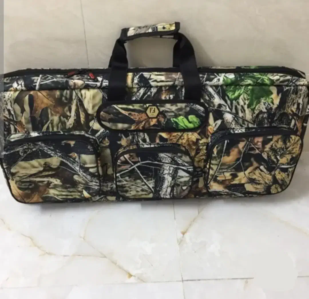 کیف کارت دار کرال پانچر بریکر|کیف، کفش، کمربند|شیراز, شهرک والفجر|دیوار