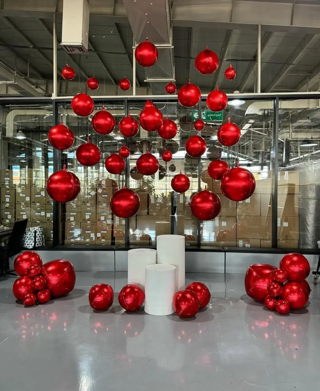 بادکنک آرایی،گل آرایی،تم تولد(بادکنک هلیوم۷۰ تومن)|خدمات پذیرایی، مراسم|هشتگرد, فاز ۲ مهستان|دیوار