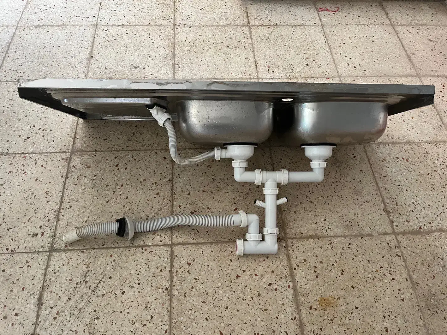 سینک ظرفشویی|مصالح و تجهیزات ساختمان|ساری, |دیوار