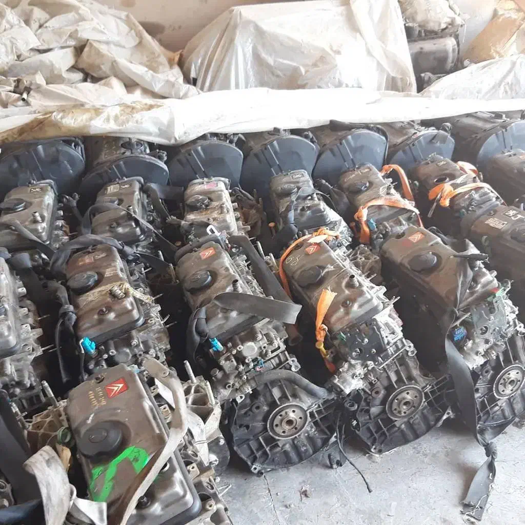 سرسیلندر پژو ۴۰۵ نیسان پیکان ۲۰۶|قطعات یدکی و لوازم جانبی|خمینی‌شهر, |دیوار