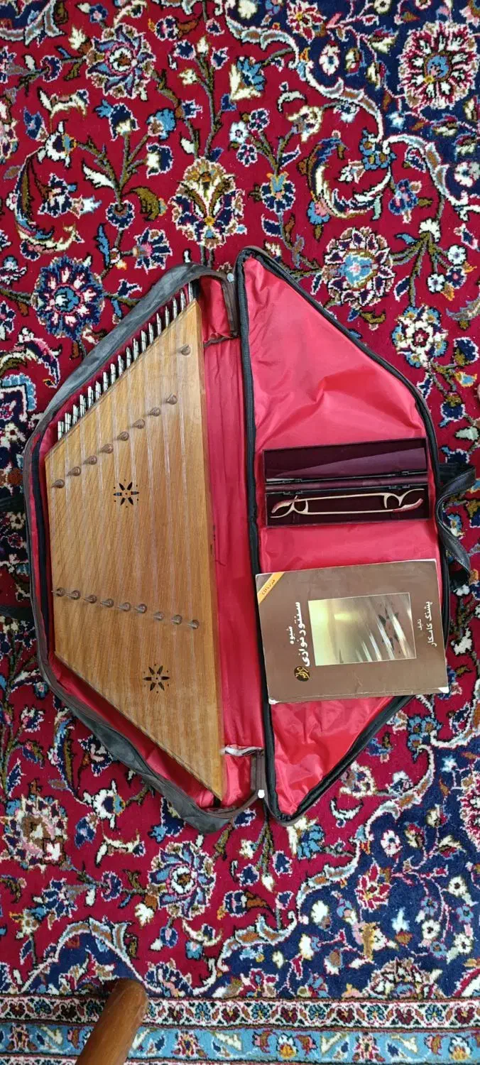 سنتور منطقی|سازهای سنتی|همدان, |دیوار