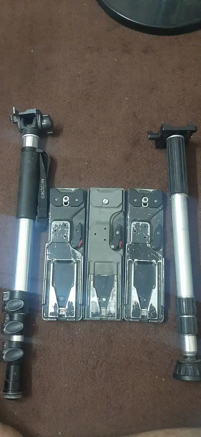 کفشک وپایه دوربین|دوربین عکاسی و فیلمبرداری|پاکدشت, پاکدشت (مامازند)|دیوار