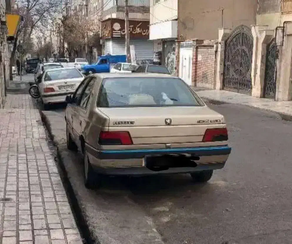 405 بژ مدل 83|خودرو سواری و وانت|خمینیشهر, |دیوار