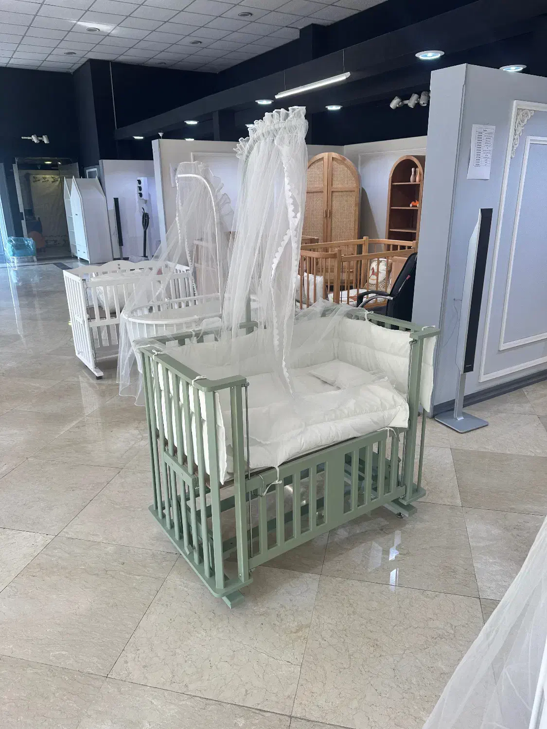 تخت کنار مادر دومنظوره|تخت و صندلی بچه|رشت, منظریه|دیوار