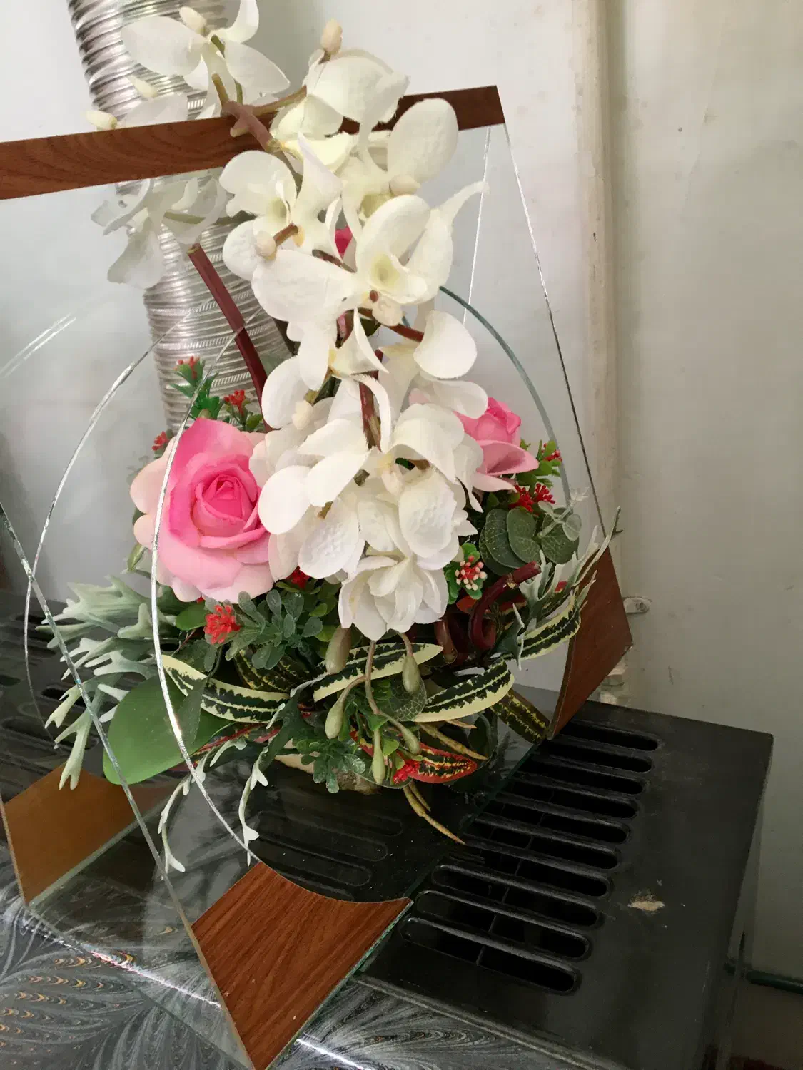 استند شیشه ای|کلکسیون و سرگرمی|اصفهان, شاهد|دیوار