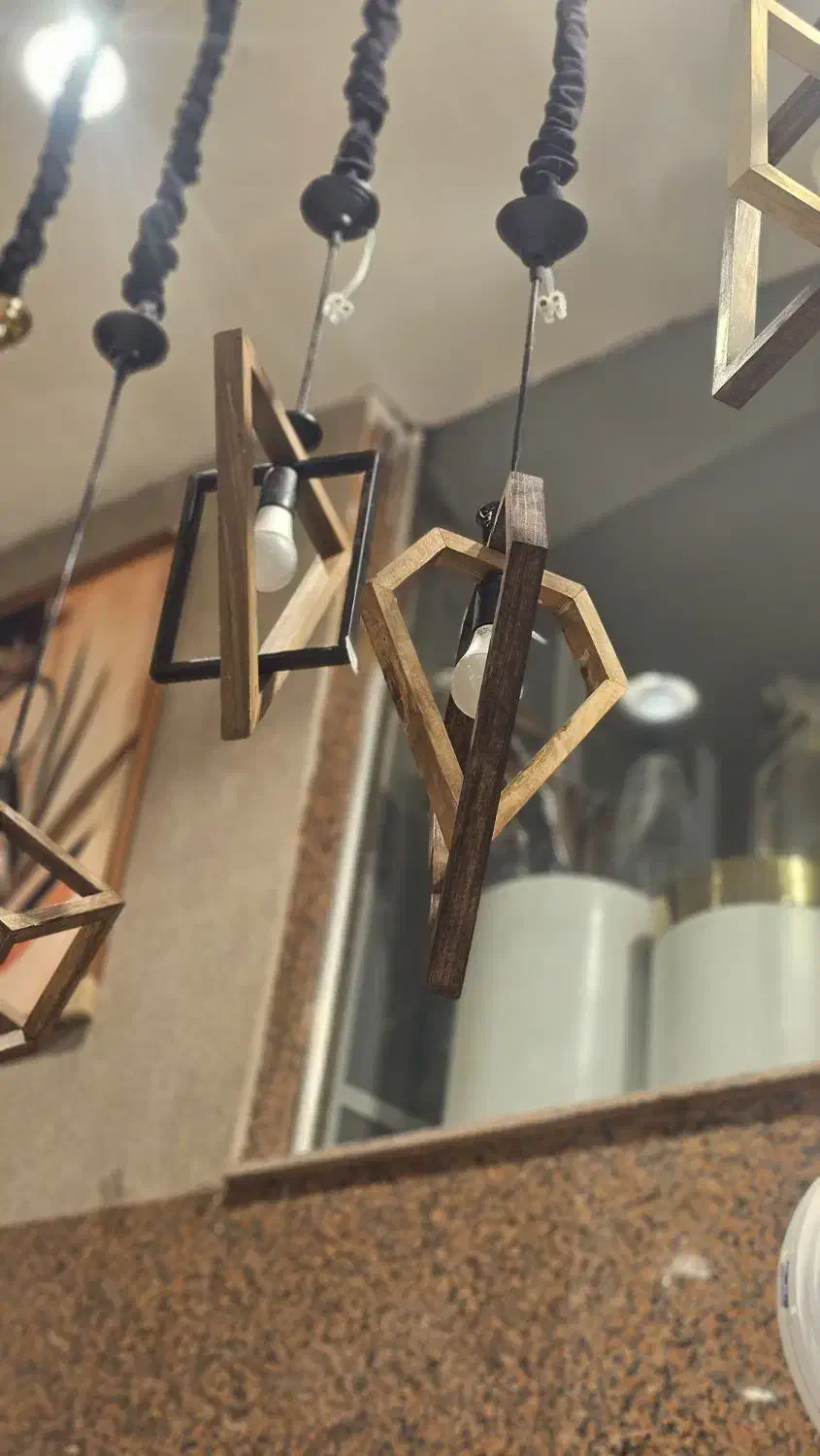 لوسترآویز تک|لوستر و چراغ آویز|مشهد, توس (بلوار توس)|دیوار