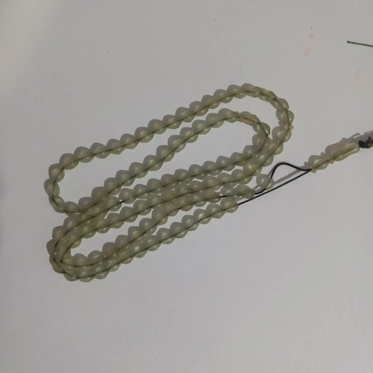 شاهمقصود شفاف|جواهرات|رباط‌کریم, رباط‌کریم|دیوار