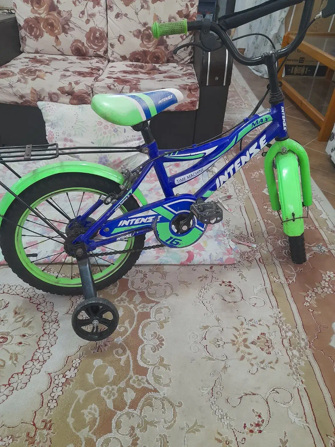 دوچرخه بچه گانه سایز ۱۶|دوچرخه، اسکیت، اسکوتر|رشت, عینک|دیوار