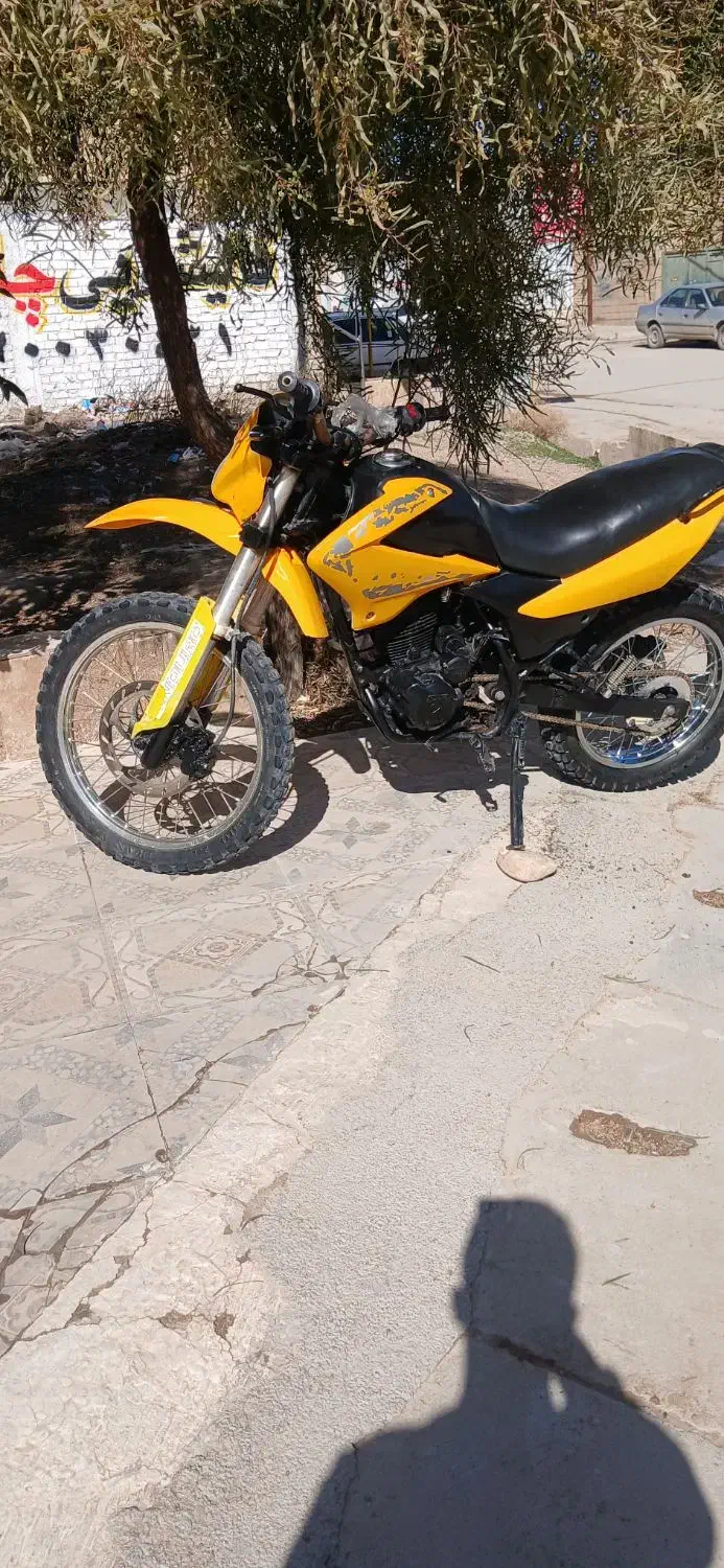 موتور تریل رادیسون 200|موتورسیکلت|شیراز, بهارستان|دیوار
