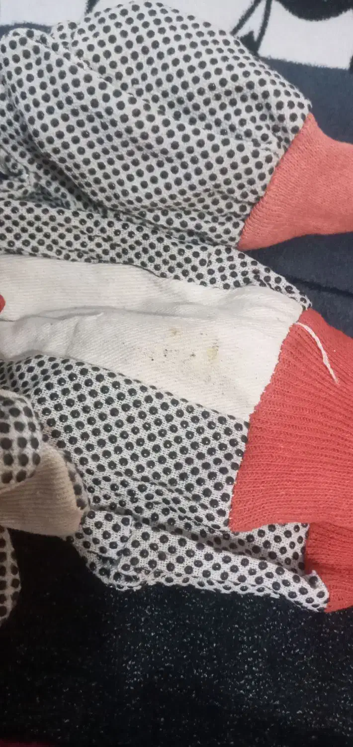 دستکش خال خالی|لباس|اهواز, کوروش|دیوار