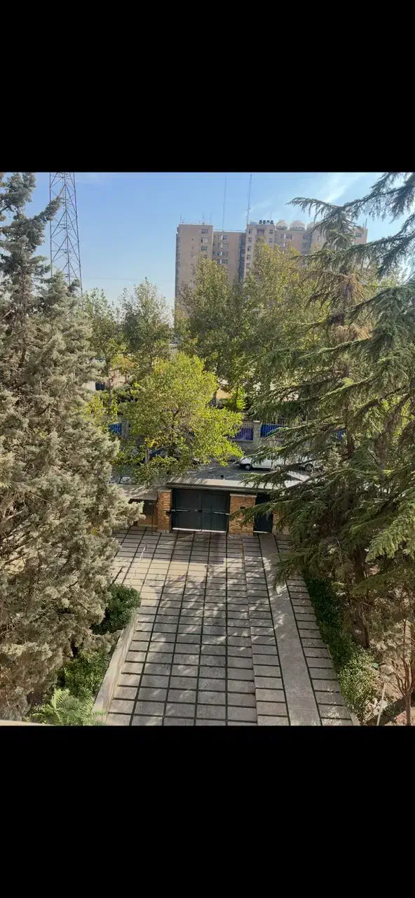 ۱۵۰ متر با پارکینگ و آسانسور سه خوابه نورگیر