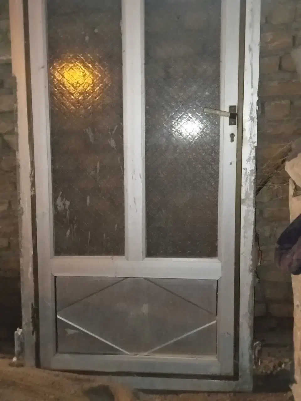 درب و پنجره|مصالح و تجهیزات ساختمان|قرق, |دیوار