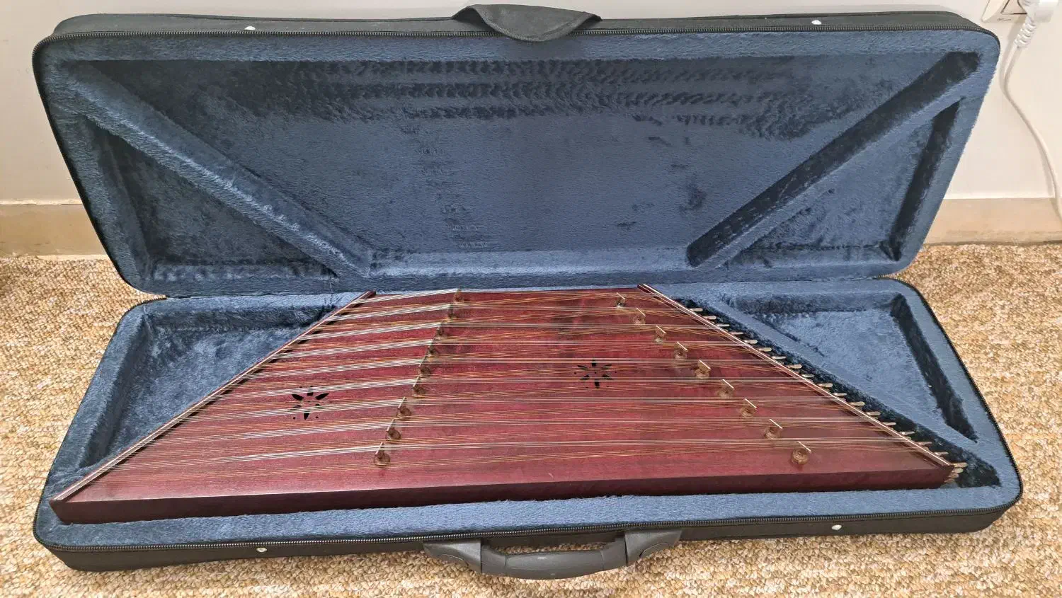 سنتور در حد نو کوک شده ۱۰میلیون و ۲۰۰|سازهای سنتی|شیراز, قدوسی شرقی|دیوار