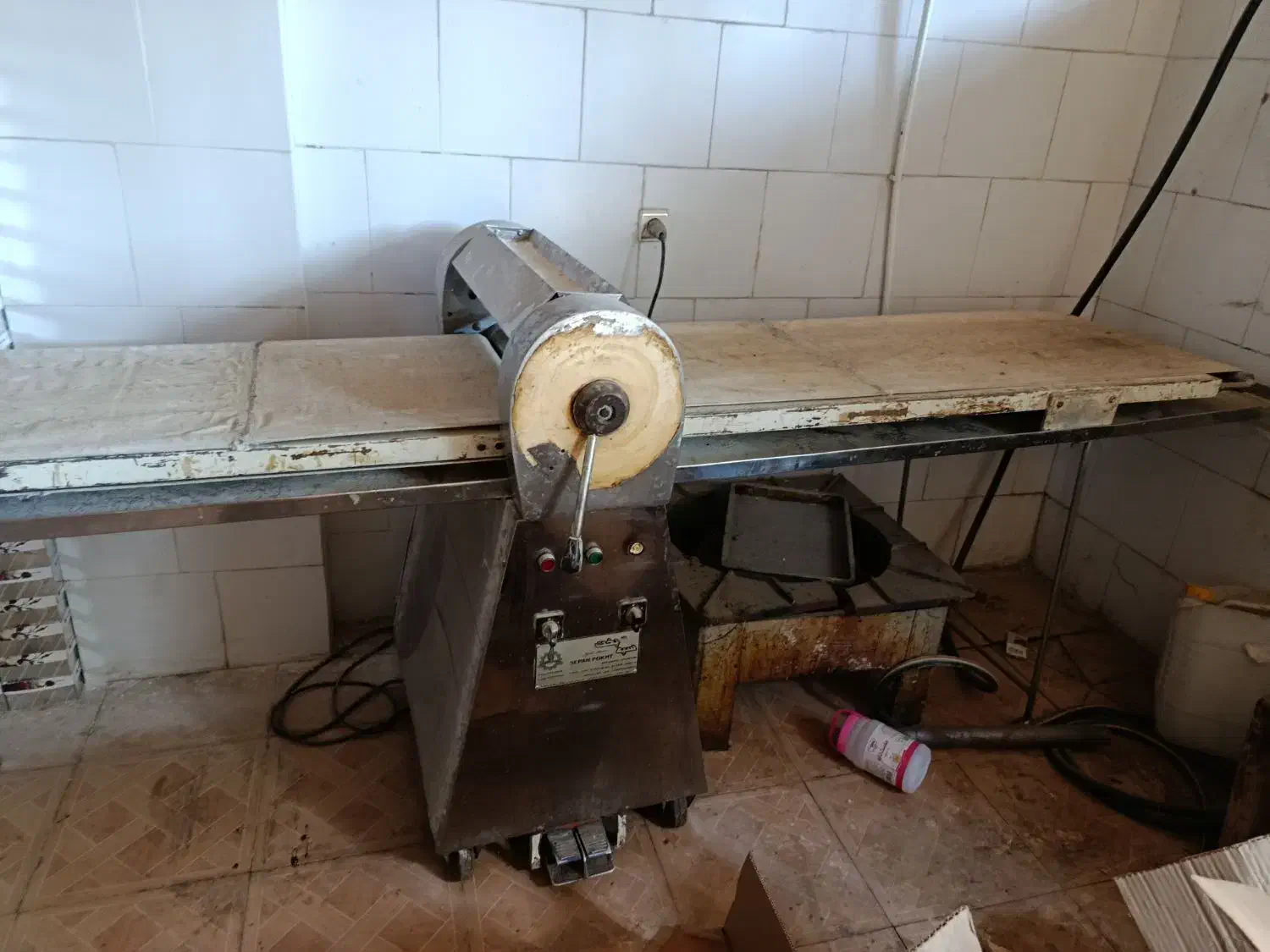 تمام لوازم قنادی فر میکسر صفرتاصد|کافیشاپ و رستوران|مرند, |دیوار