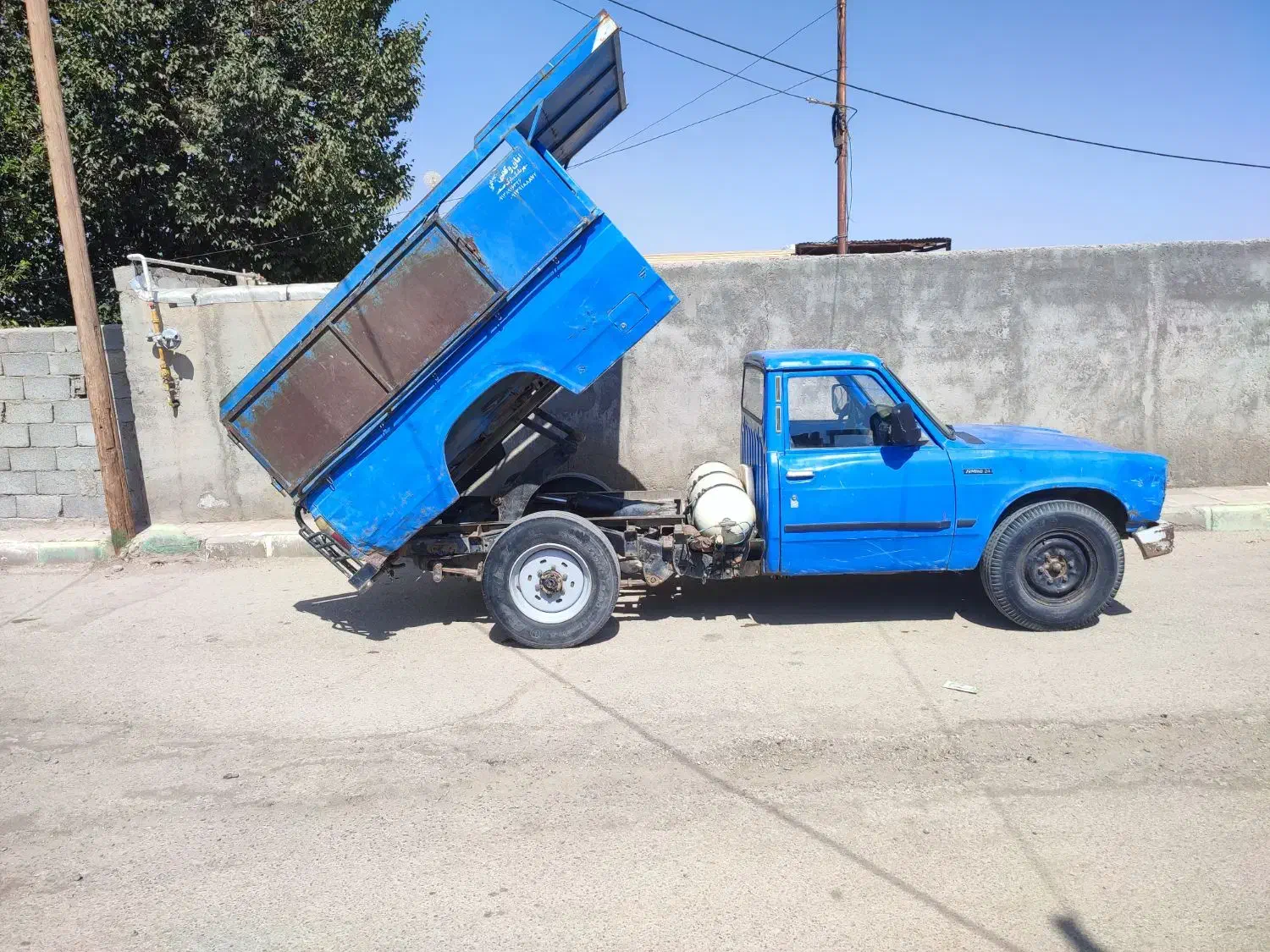 فروش نیسان مدل۸۶ کمپرس دوگانه کار خانه|خودرو سواری و وانت|سیرجان, |دیوار