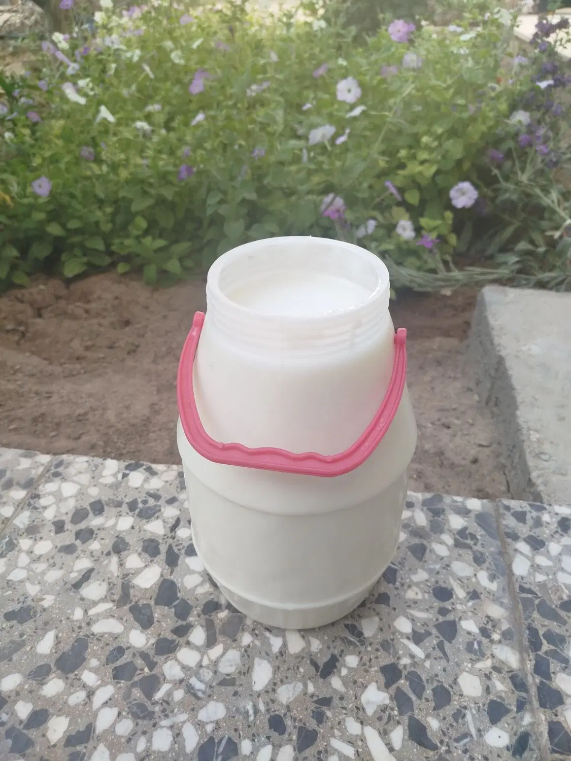 شیر بز|خوردنی و آشامیدنی|نجف‌آباد, گلدشت|دیوار
