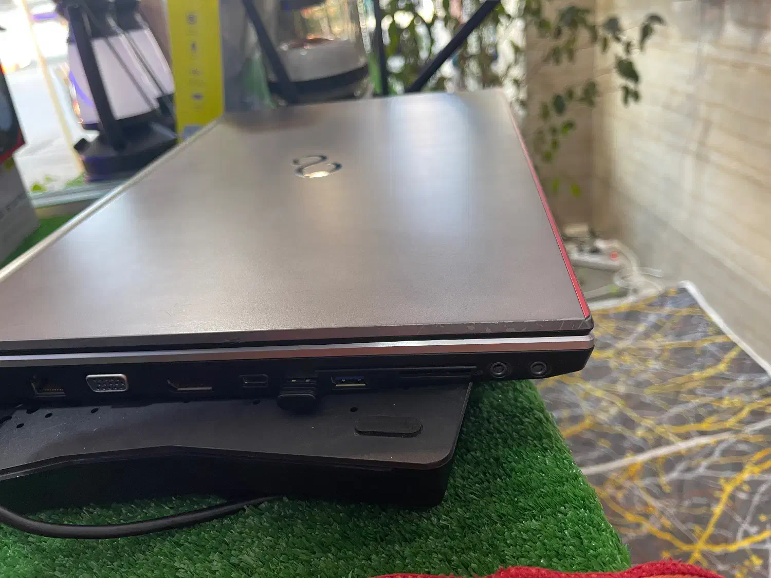 لپتاپ فوجیتسو در حد نو|رایانه همراه|قائمشهر, |دیوار