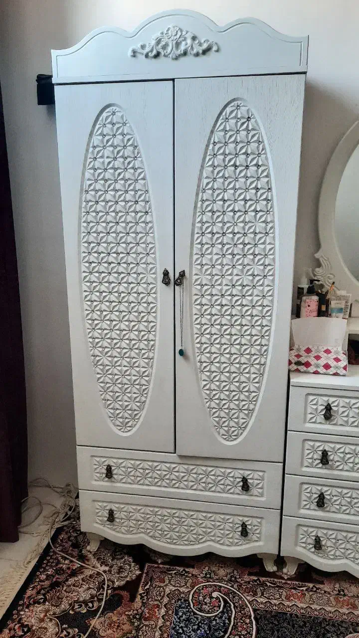 سرویس خواب و آینه|تخت و سرویس خواب|مشهد, کوی المهدی|دیوار