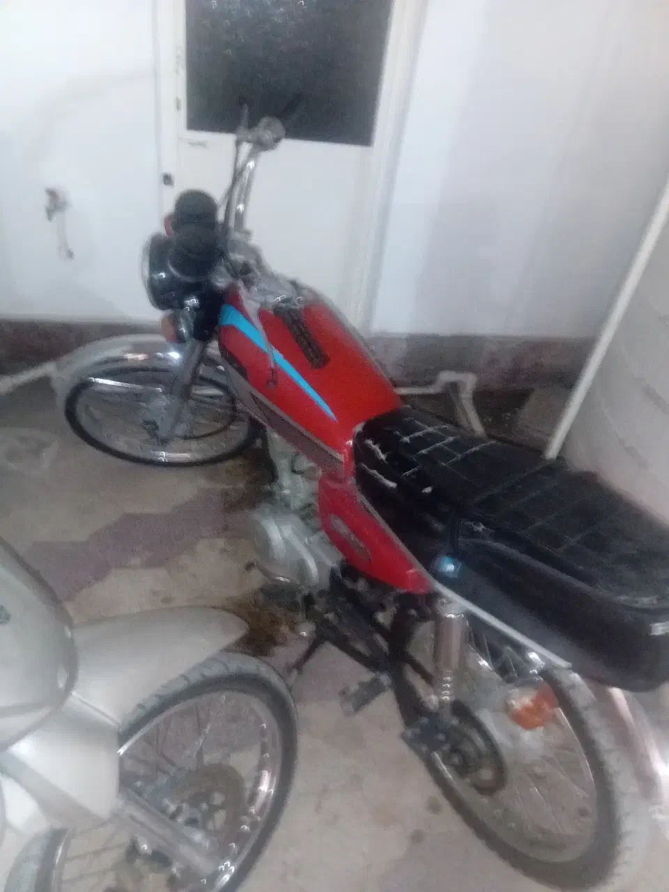 هوندا 125 موتور بی کلاچ سالم|موتورسیکلت|کرمان, |دیوار