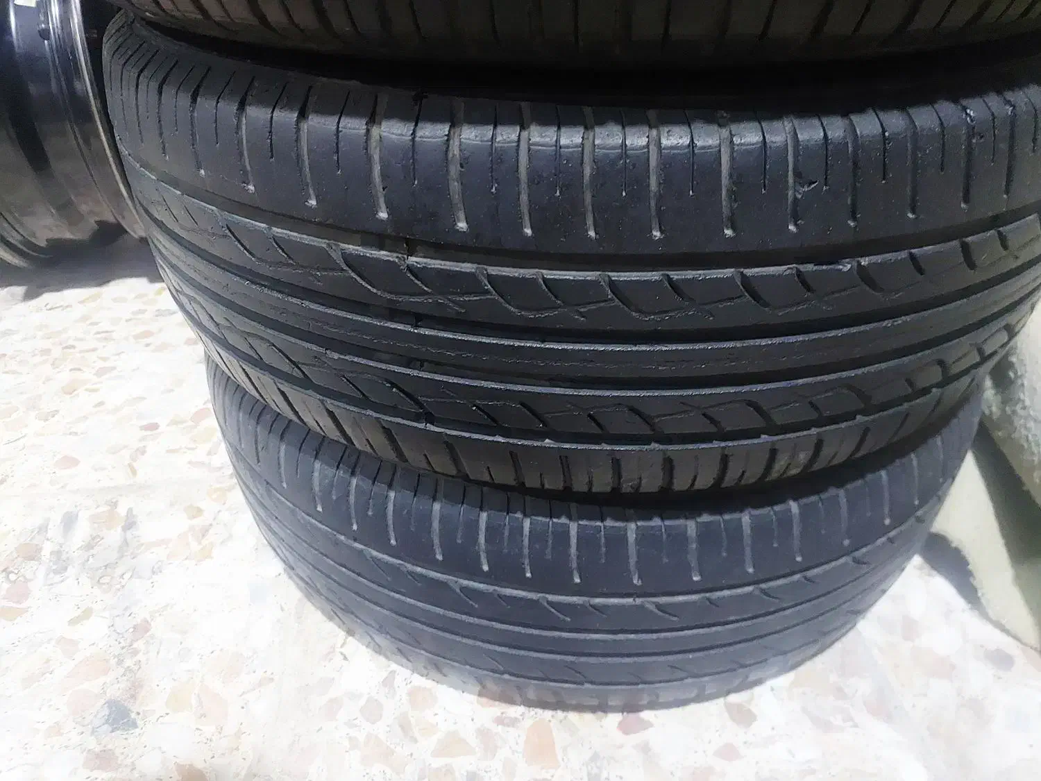 لاستیک پژوی ساینا سمند|قطعات یدکی و لوازم جانبی|حمیدیه, |دیوار