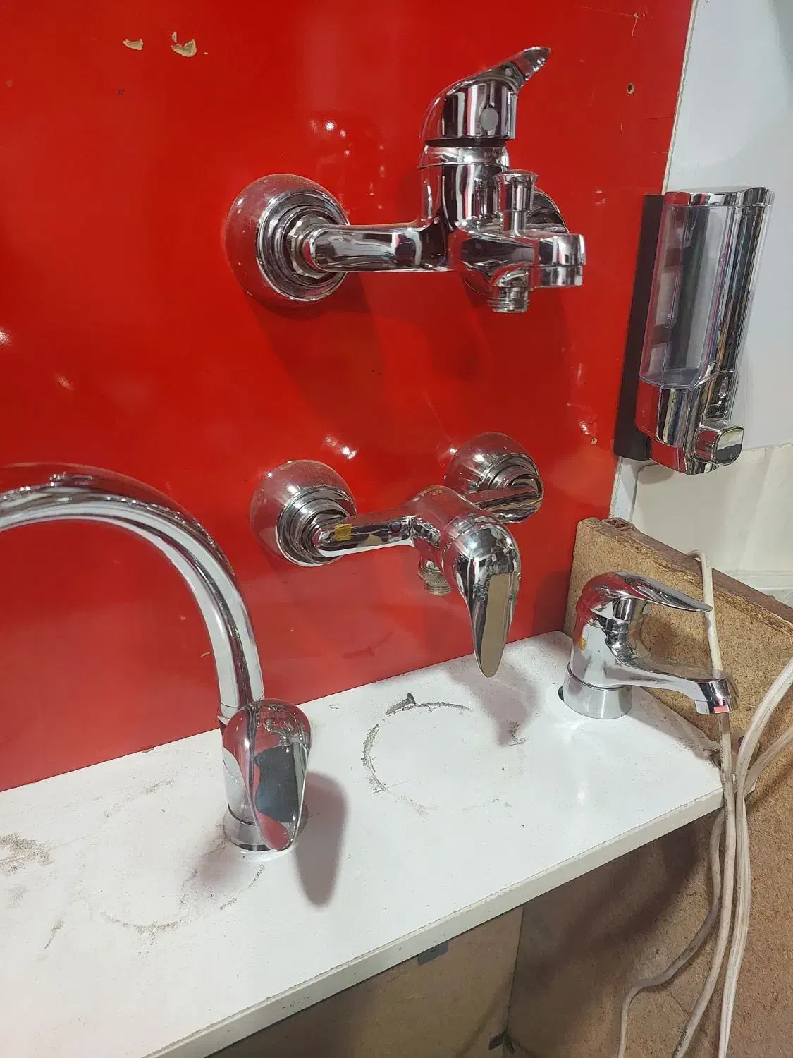 لوله واتصالات زیر قیمت،تغییر شغل|مصالح و تجهیزات ساختمان|سیرجان, |دیوار