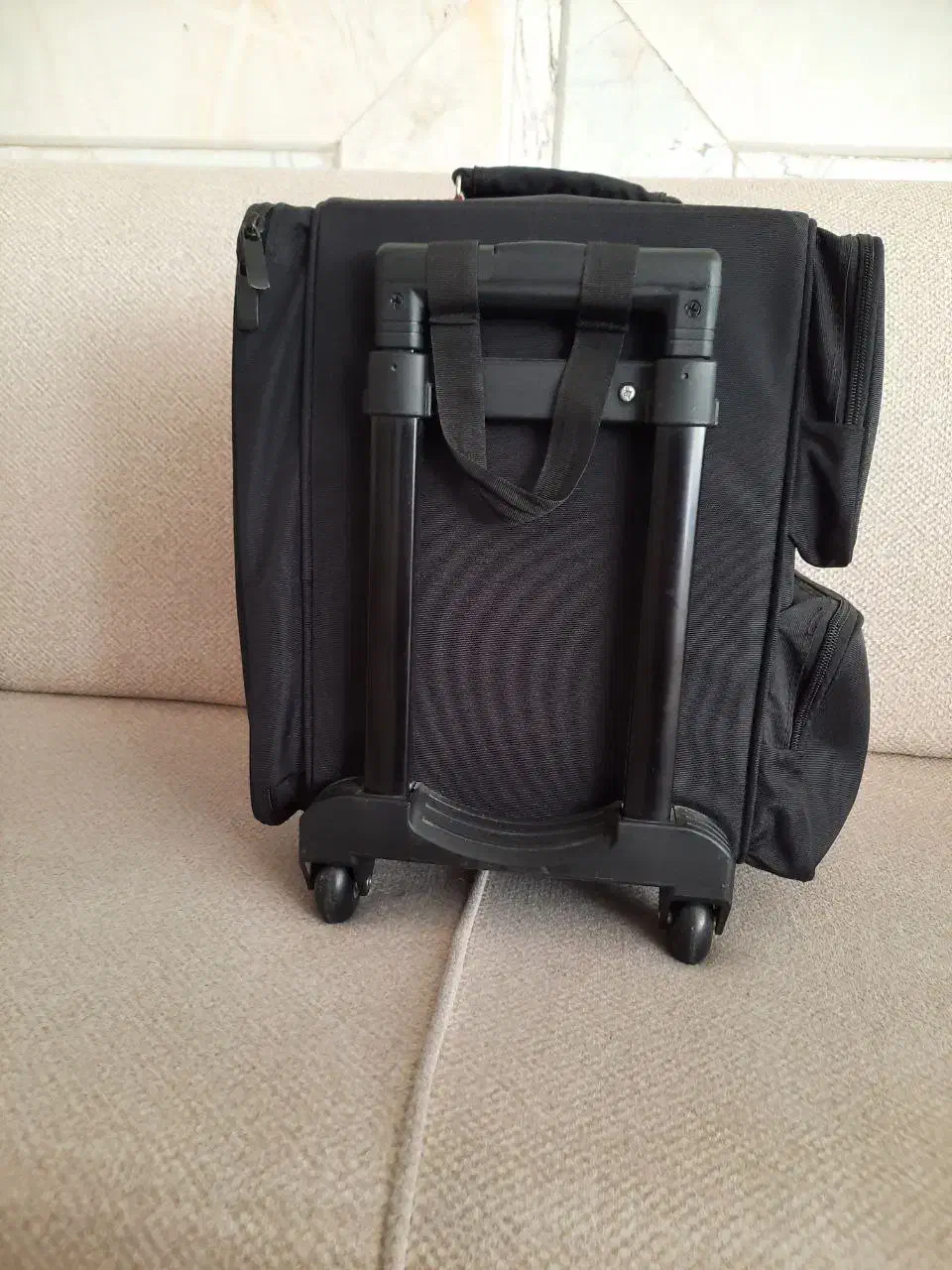 چمدان کاملا سالم و نو|کیف، کفش، کمربند|نجف‌آباد, یزدانشهر|دیوار