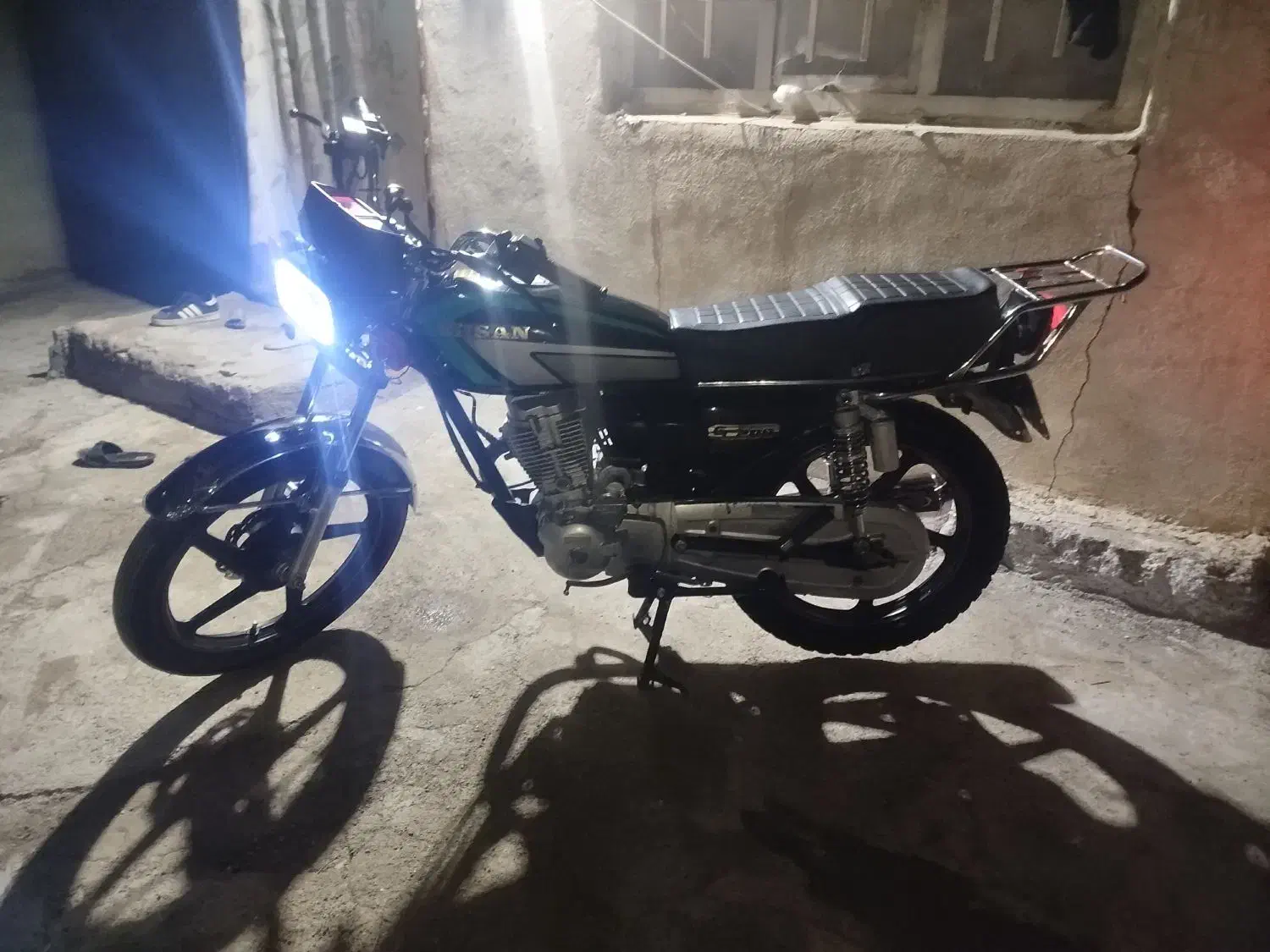 احسان 200|موتورسیکلت|مشهد, عامل|دیوار