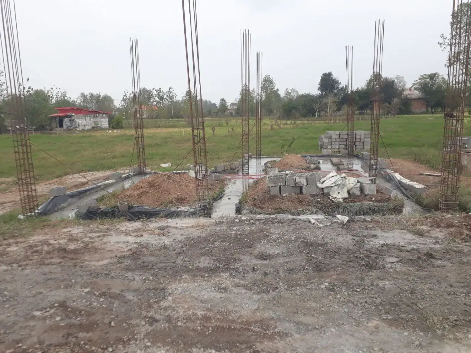 فروش زمین ۱۰۵۰متری همراه با پروانه ساخت|فروش زمین و ملک کلنگی|سنگر, |دیوار