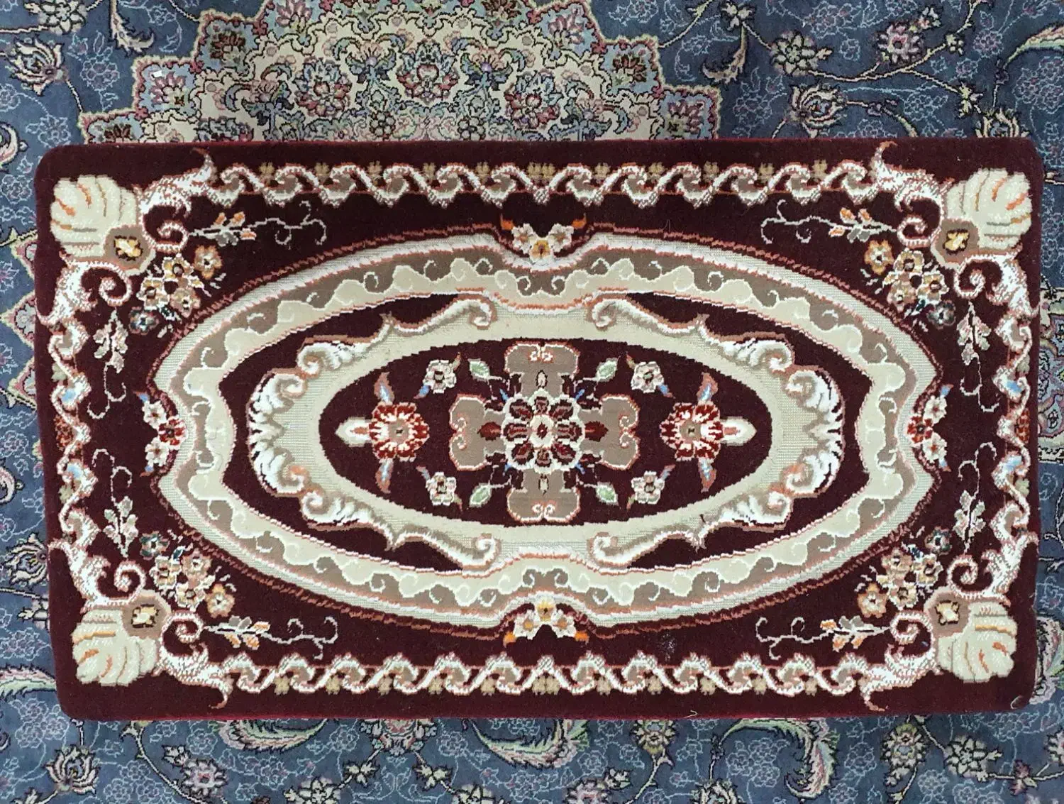 یک جفت پشتی|پشتی|رباطکریم, مسکن مهر آبشناسان|دیوار