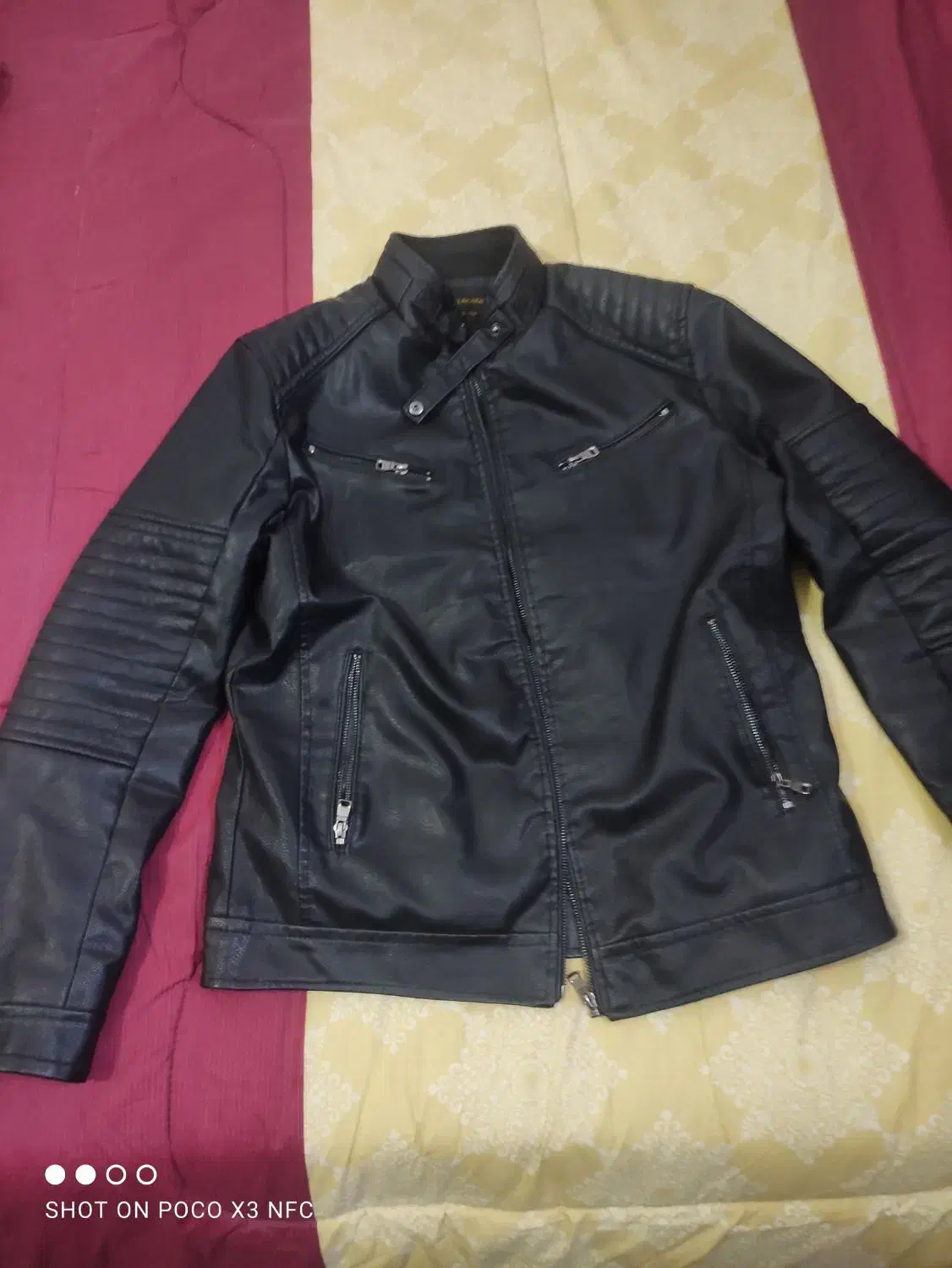 کاپشن چرم|لباس|لنجان, |دیوار