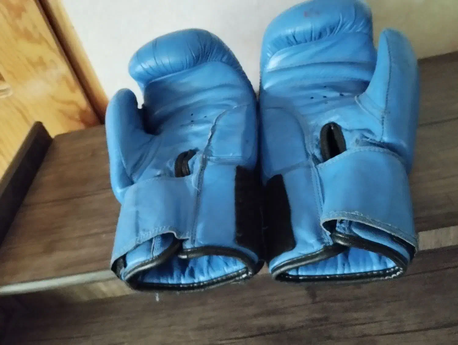 یک جفت دستکش چرم طبیعی|تجهیزات ورزشی|گرگان, |دیوار