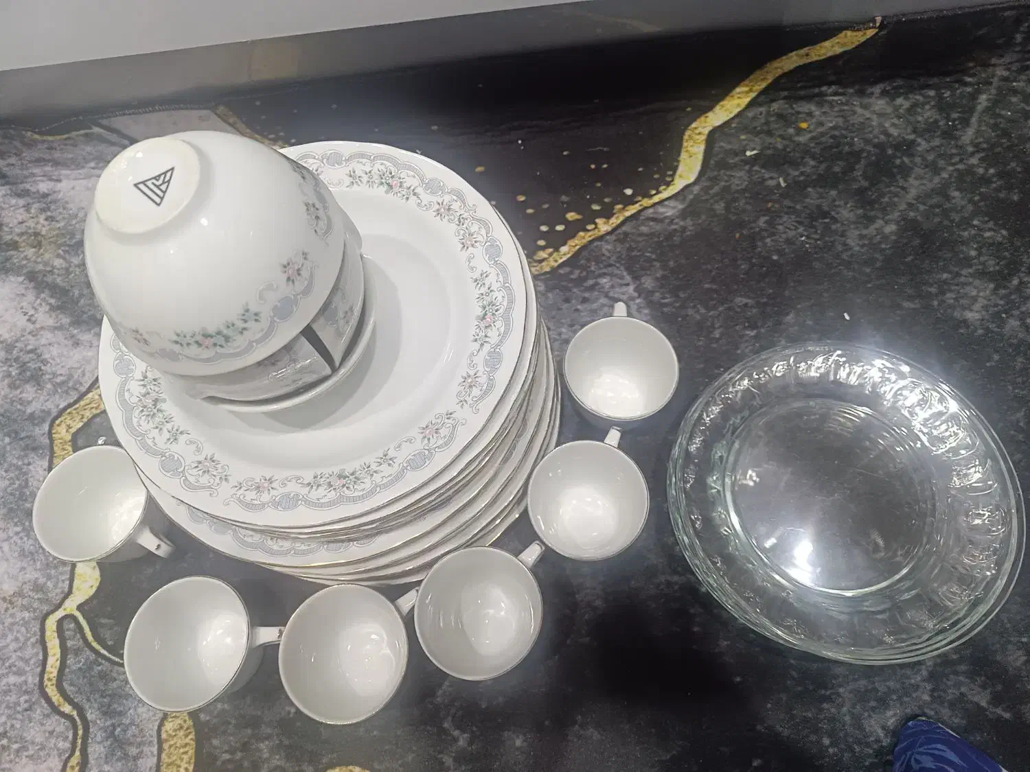 سرویس چای خوری|ظروف سرو و پذیرایی|قرچک, باقرآباد|دیوار