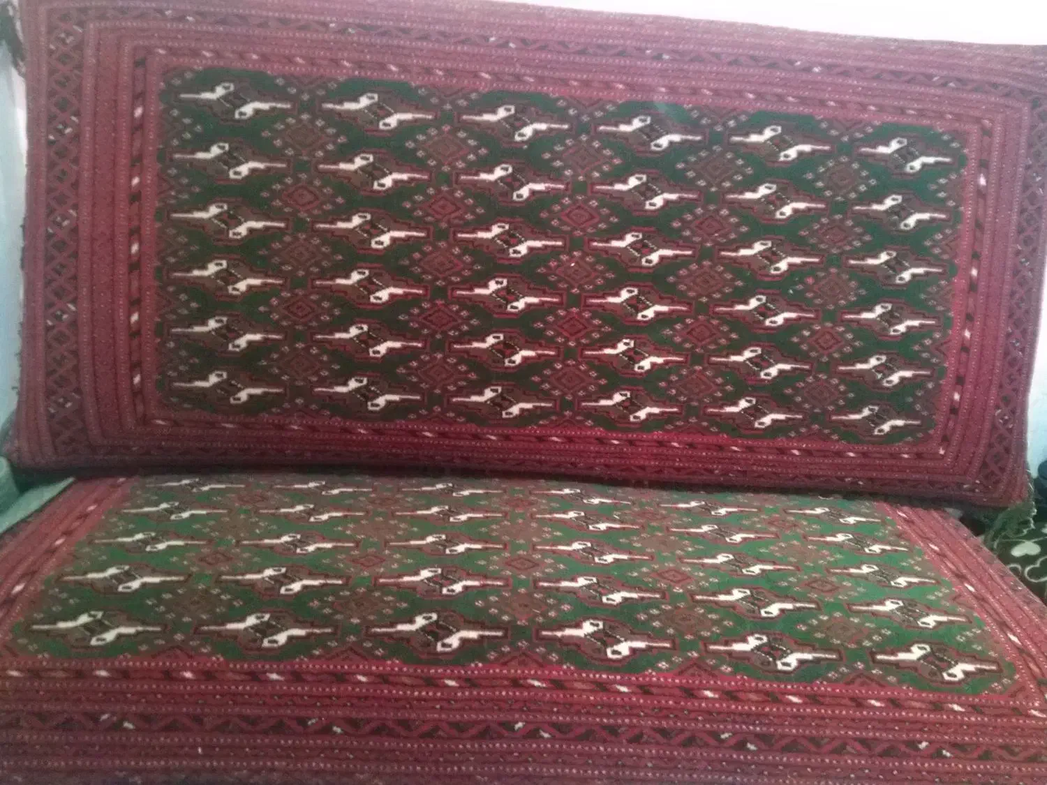 یک جفت پشتی|پشتی|مشهد, شهرک رازی (شهرک غرب)|دیوار